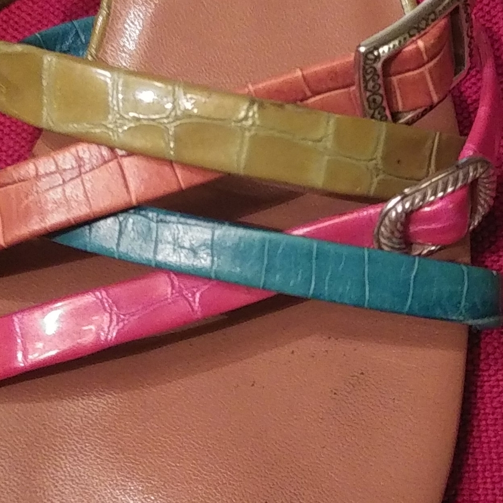 Sandals - Picture 4 of 4
